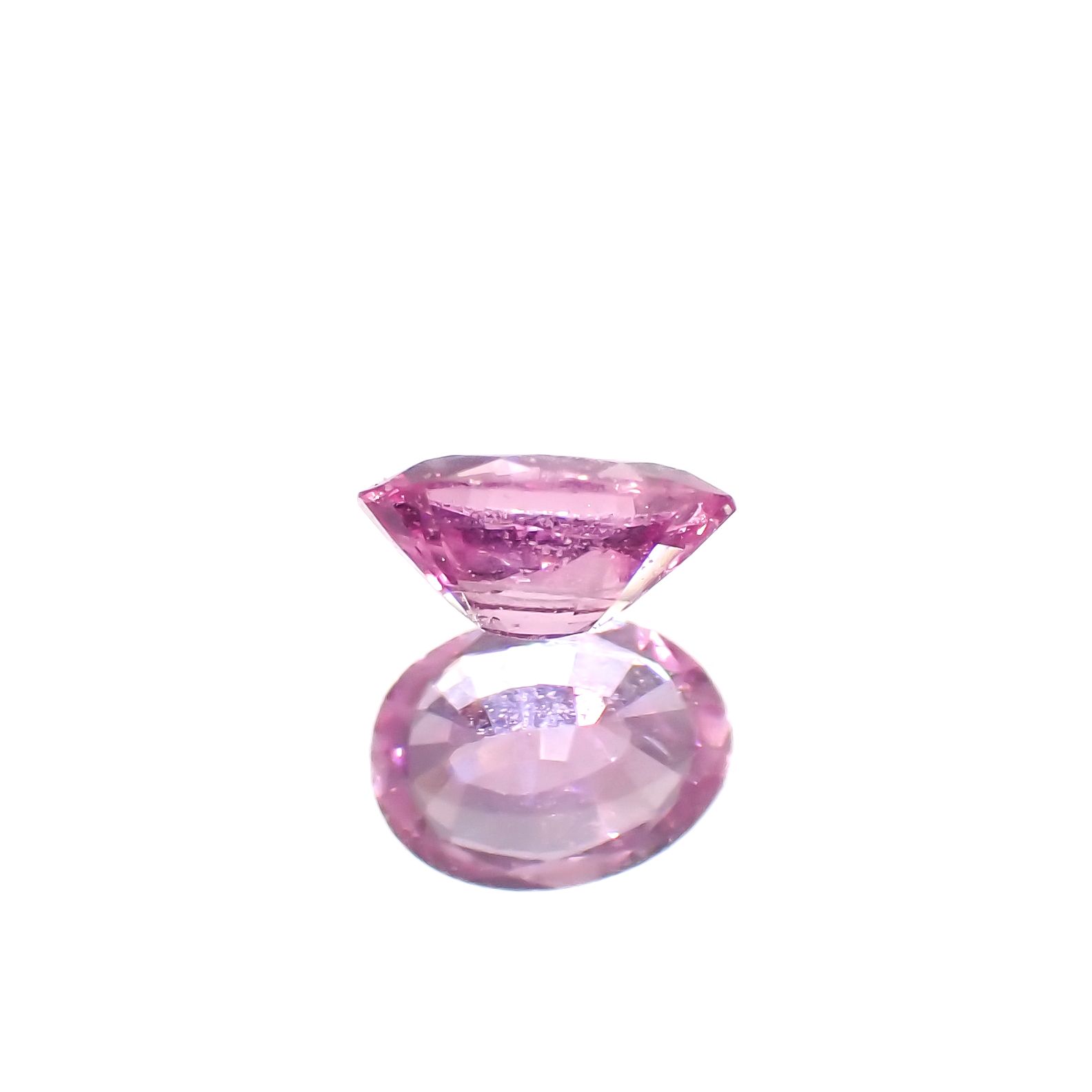 ネオンピンクサファイア スリランカ産 0.18ct[230421525]3.9x2.9mm前後