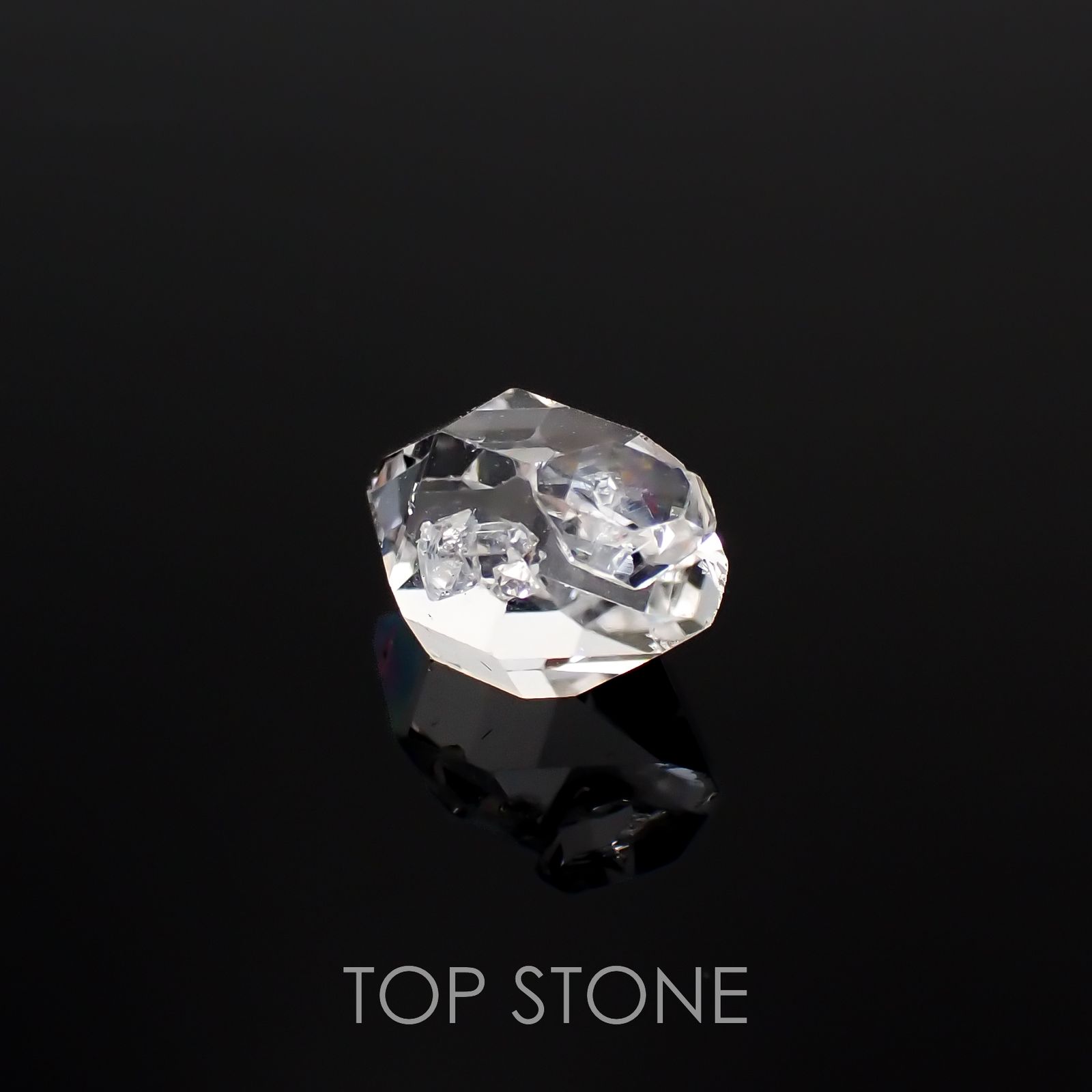 ハーキマーダイヤモンド 原石 アメリカ・ニューヨーク州産 2.36ct[221219427]10.2x7mm前後