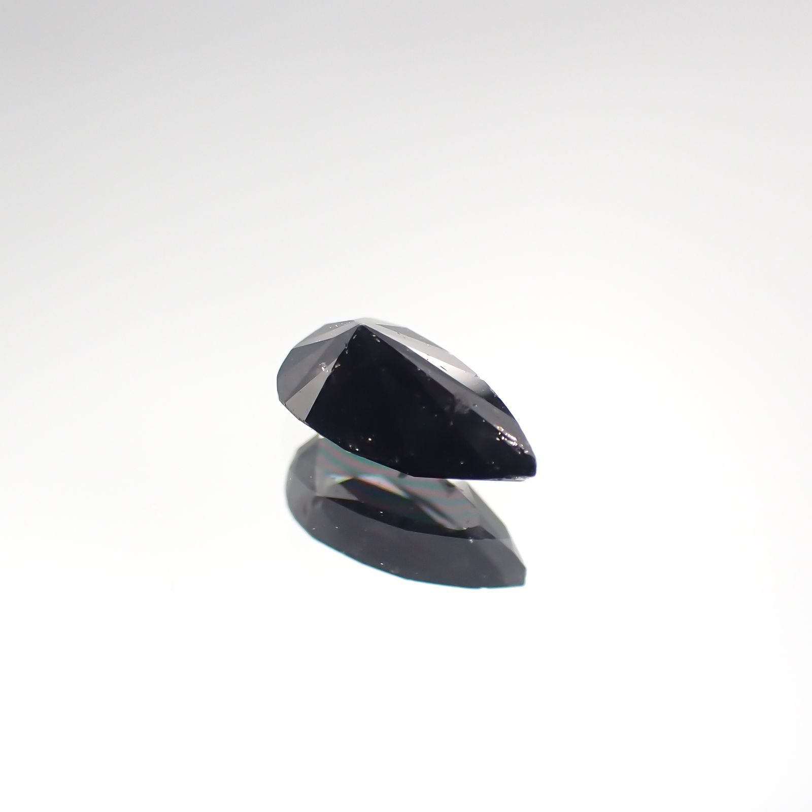 ブラックダイヤモンド(宝石名ダイアモンド) ジンバブエ産 0.55ct 識別済[210812804]6.7×3.7mm前後