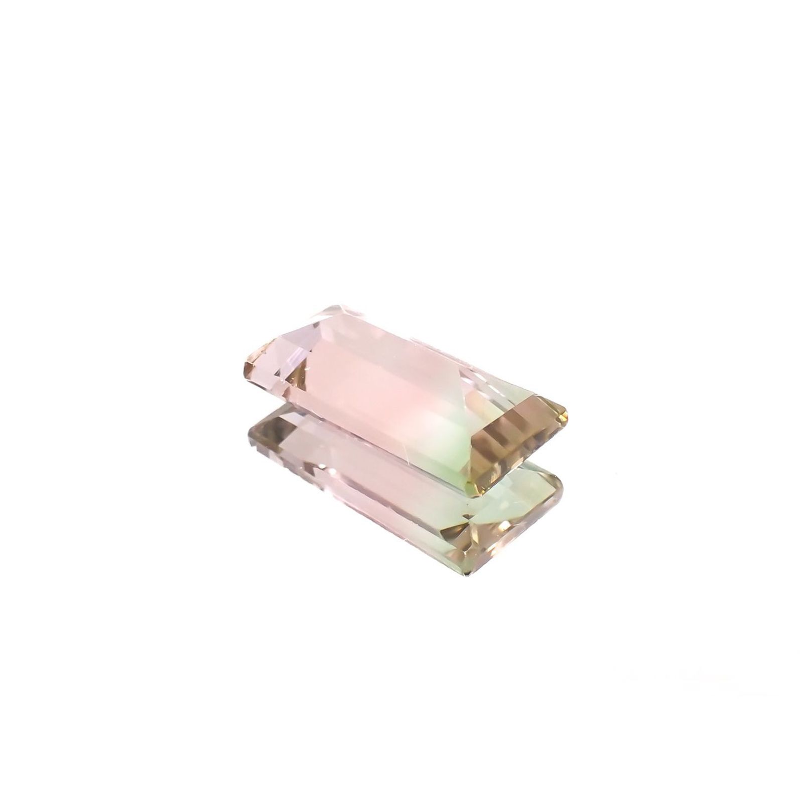バイカラートルマリン コンゴ民主共和国産 2.59ct[230220537]11.8x5.9mm前後