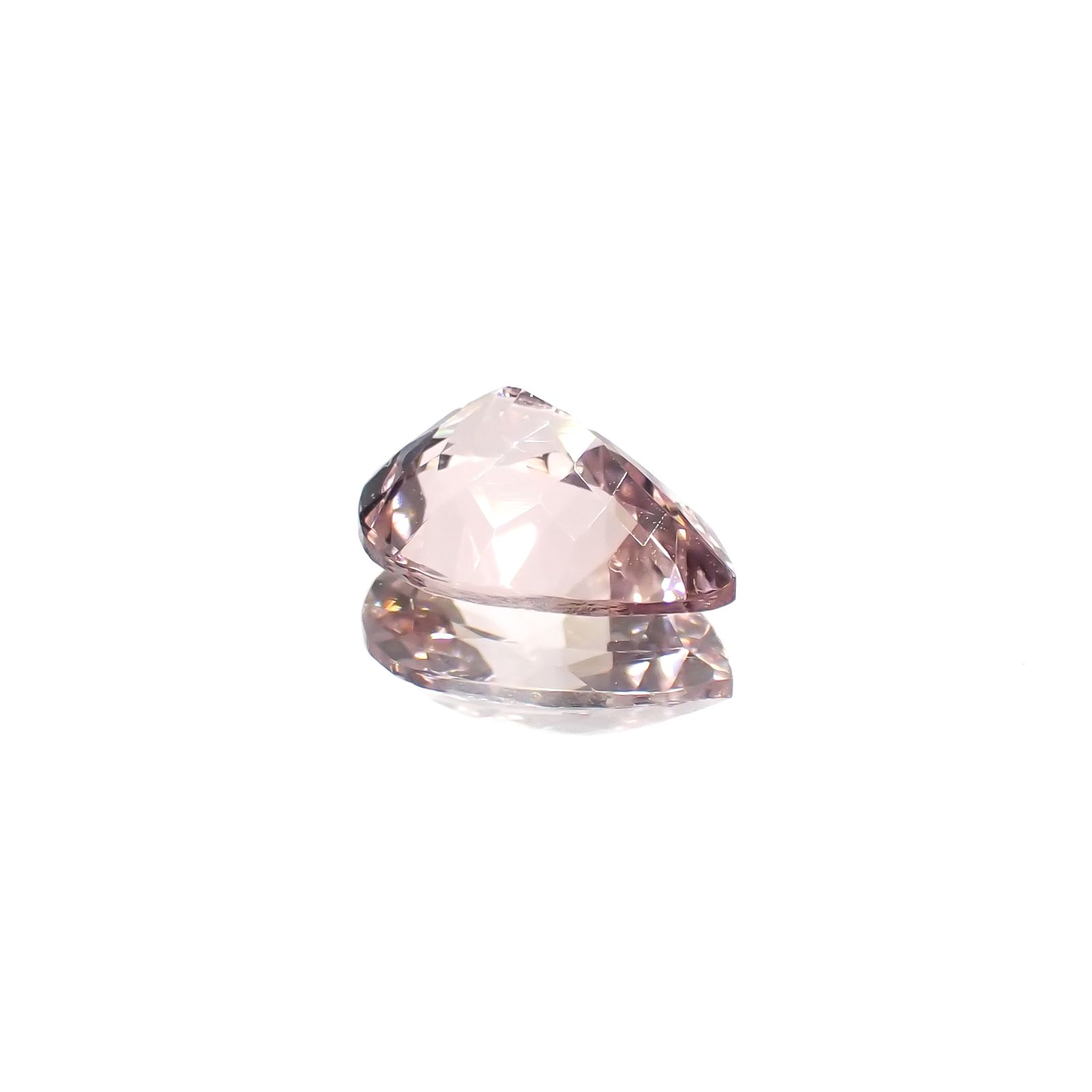モルガナイト ブラジル産 0.85ct[230421790]8x6mm前後