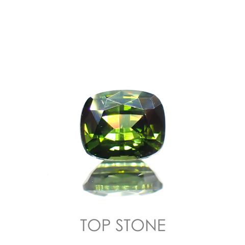 グリーンジルコン(宝石名ジルコン)スリランカ/カンボジア産 0.99ct 識別済[220114896]6.2x5.1mm前後