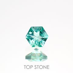◇ヘキサゴンカット◇エメラルド(宝石名エメラルド)ザンビア産 0.13ct 識別済[220115193]3.1x3mm前後