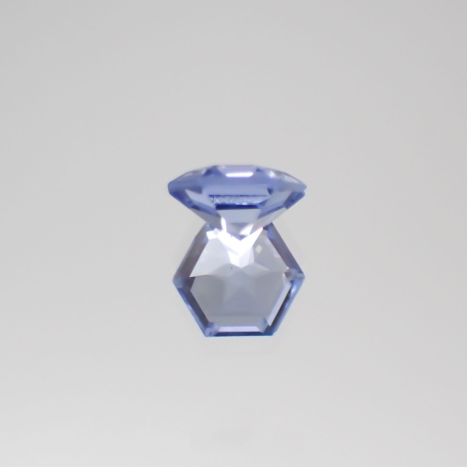 ◇ヘキサゴンカット◇サファイアSA(宝石名サファイア) マダガスカル産 0.27ct 識別済[210611055]3.6×3.6mm前後