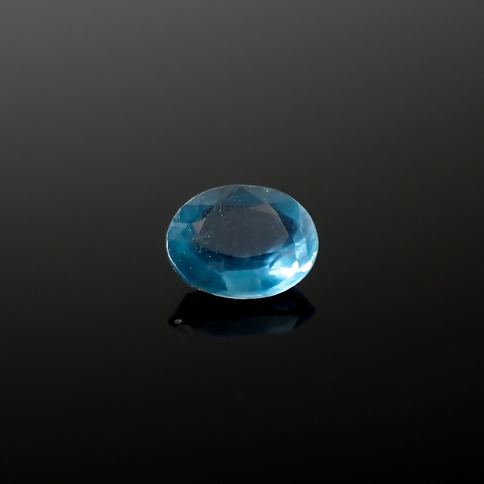オーシャンブルーカイヤナイト(宝石名カイヤナイト)インド・オリッサ産 0.39ct 識別済[240326694]5.3x4.1mm前後