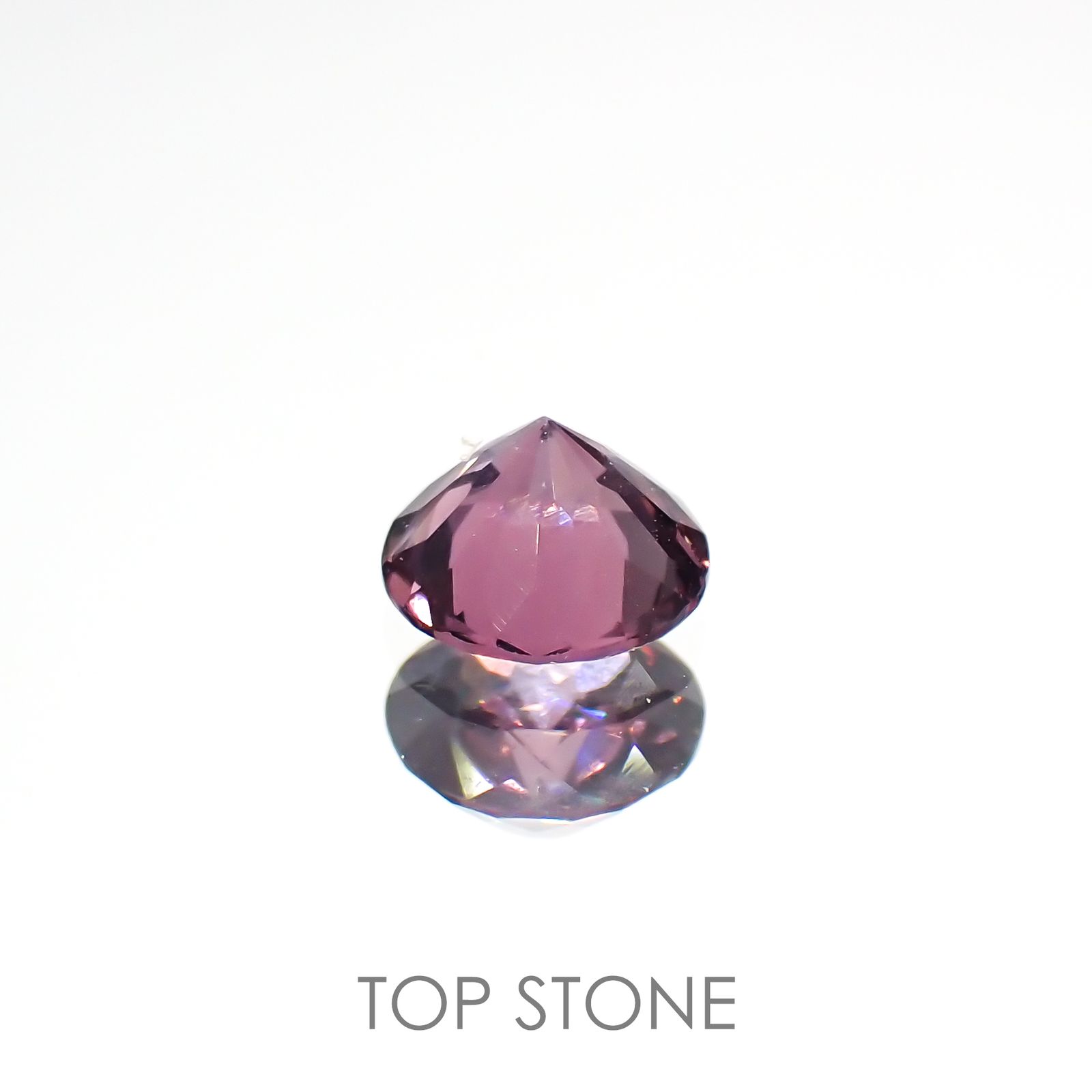 パープルピンクスピネル(宝石名スピネル)ビルマ/マダガスカル産 0.52ct 識別済[220616133]4.9x4.9mm前後