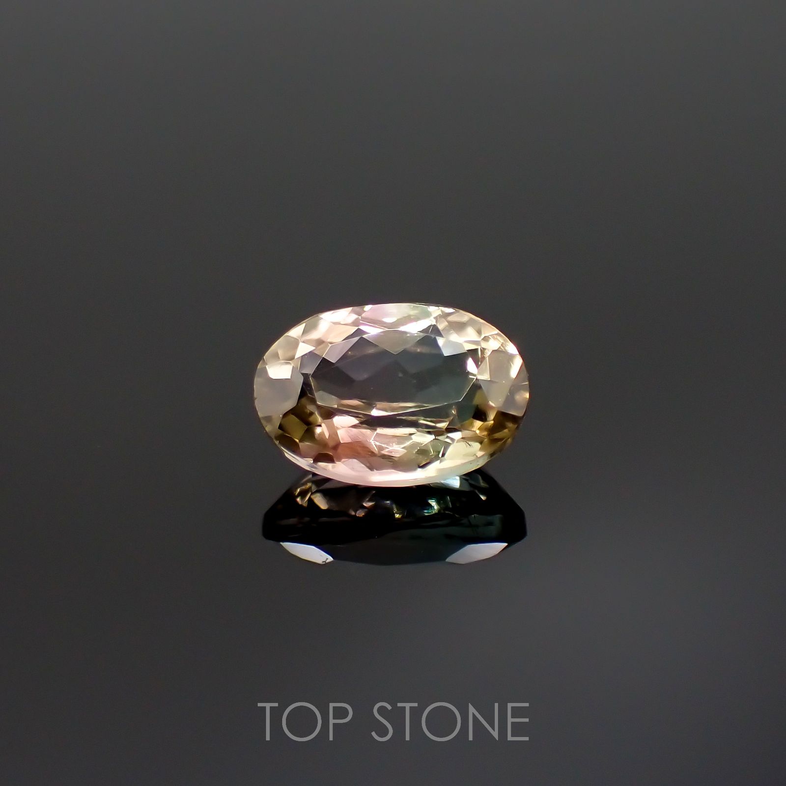 バイカラートルマリン(宝石名バイカラー・トルマリン)コンゴ民主共和国産 1.308ct ソ付[220717025]8x5.8mm前後