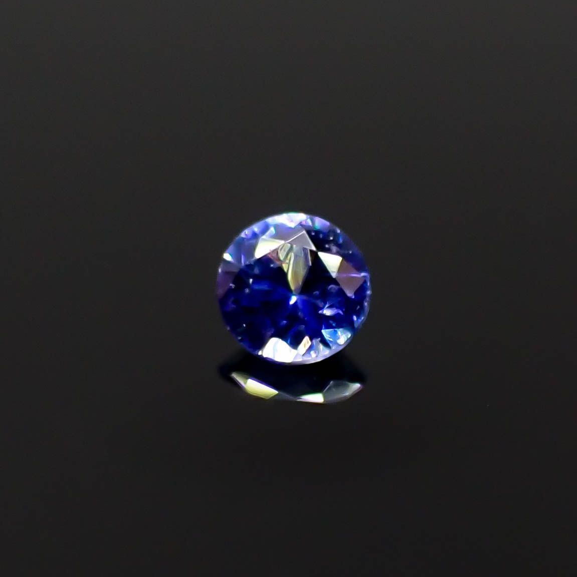 ベニトアイト アメリカ・カリフォルニア州産 0.063ct[240527382]2.4x2.4mm前後