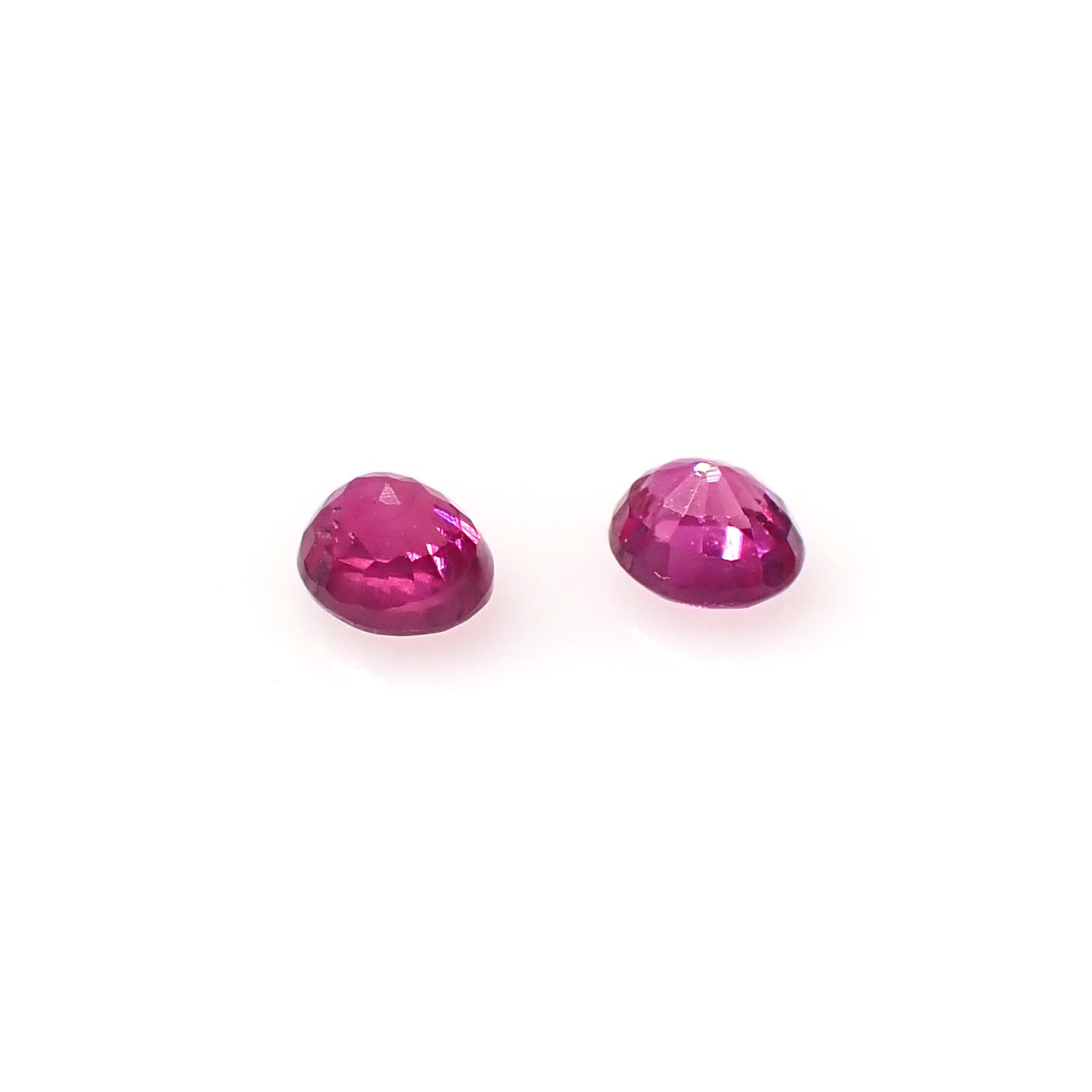 ◇ペアセット◇ルビー モザンビーク/ビルマ産 0.25ct(2pcs合計) [250630558]2.9x2.4-2.5mm前後