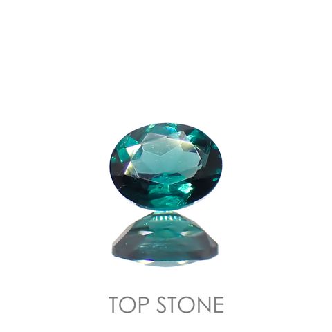 グリーンアパタイト(ノーブルモロキサイト)(宝石名アパタイト)マダガスカル産 0.36ct 識別済[220616377]5x4.1mm前後