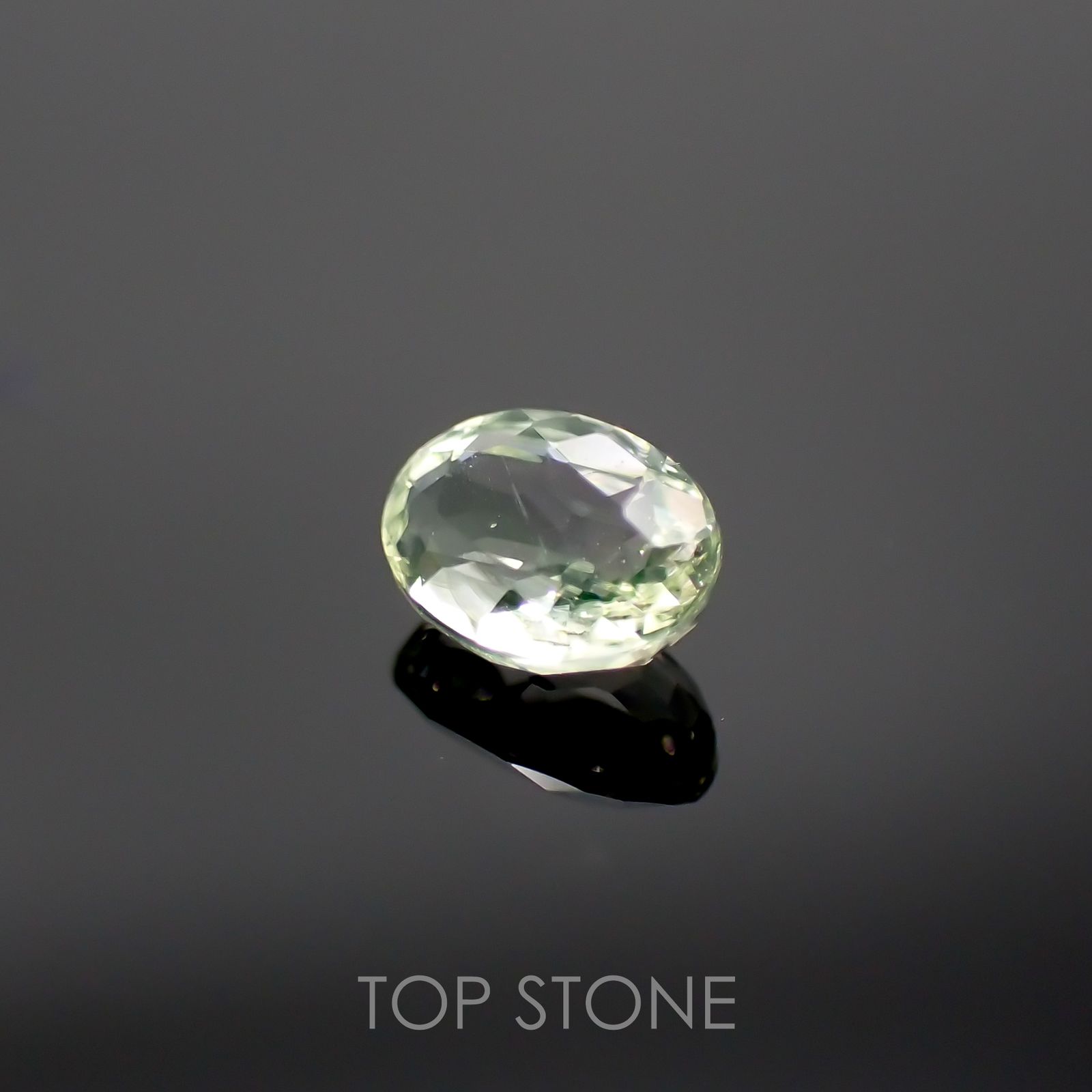 ハイアライトオパール(宝石名オパール) メキシコ産 0.171ct ソ付(彩珠)[210711160]4.4×3.1mm前後