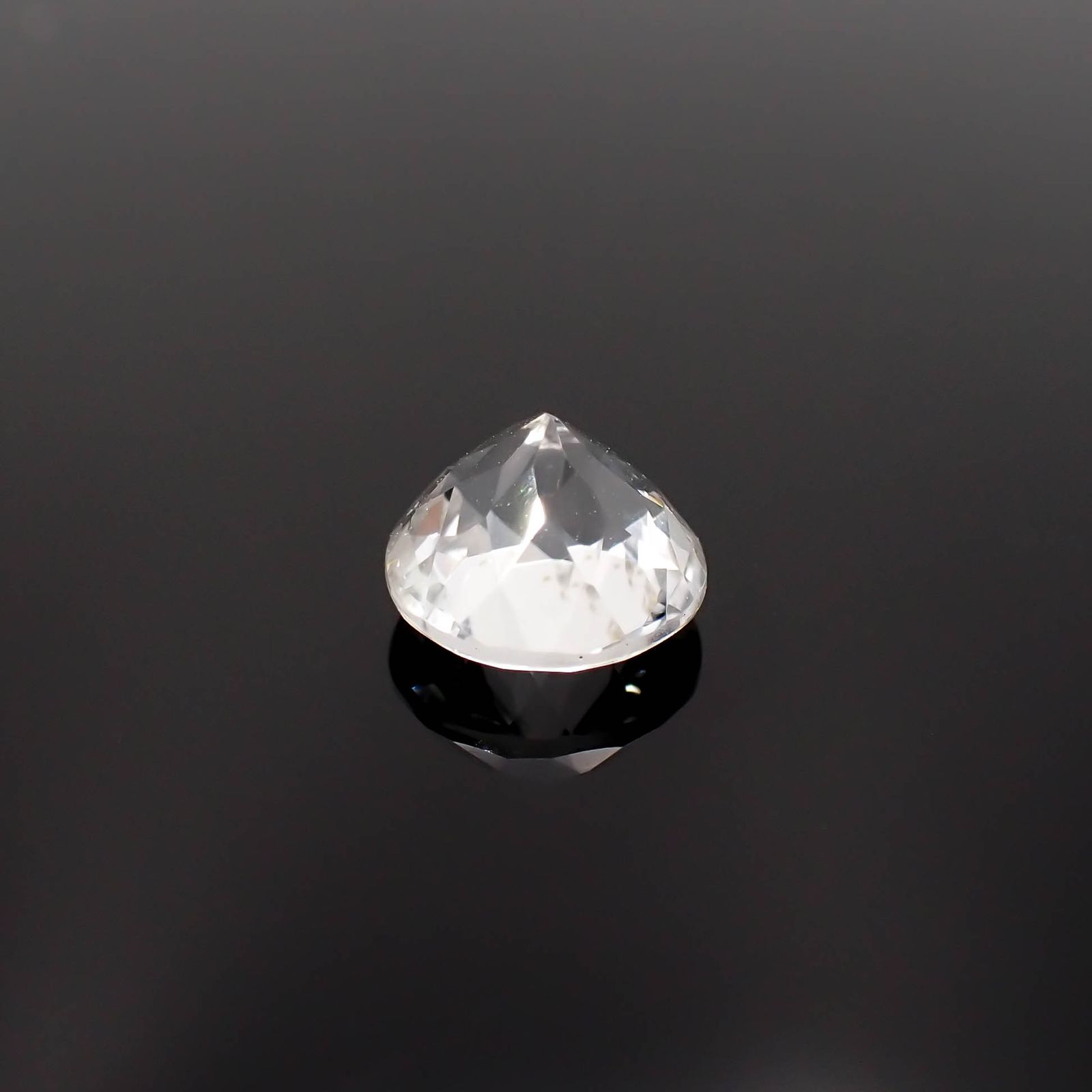 フェナカイト(宝石名フェナカイト)マダガスカル/ブラジル産 1.41ct 識別済[230522019]7.1x7mm前後