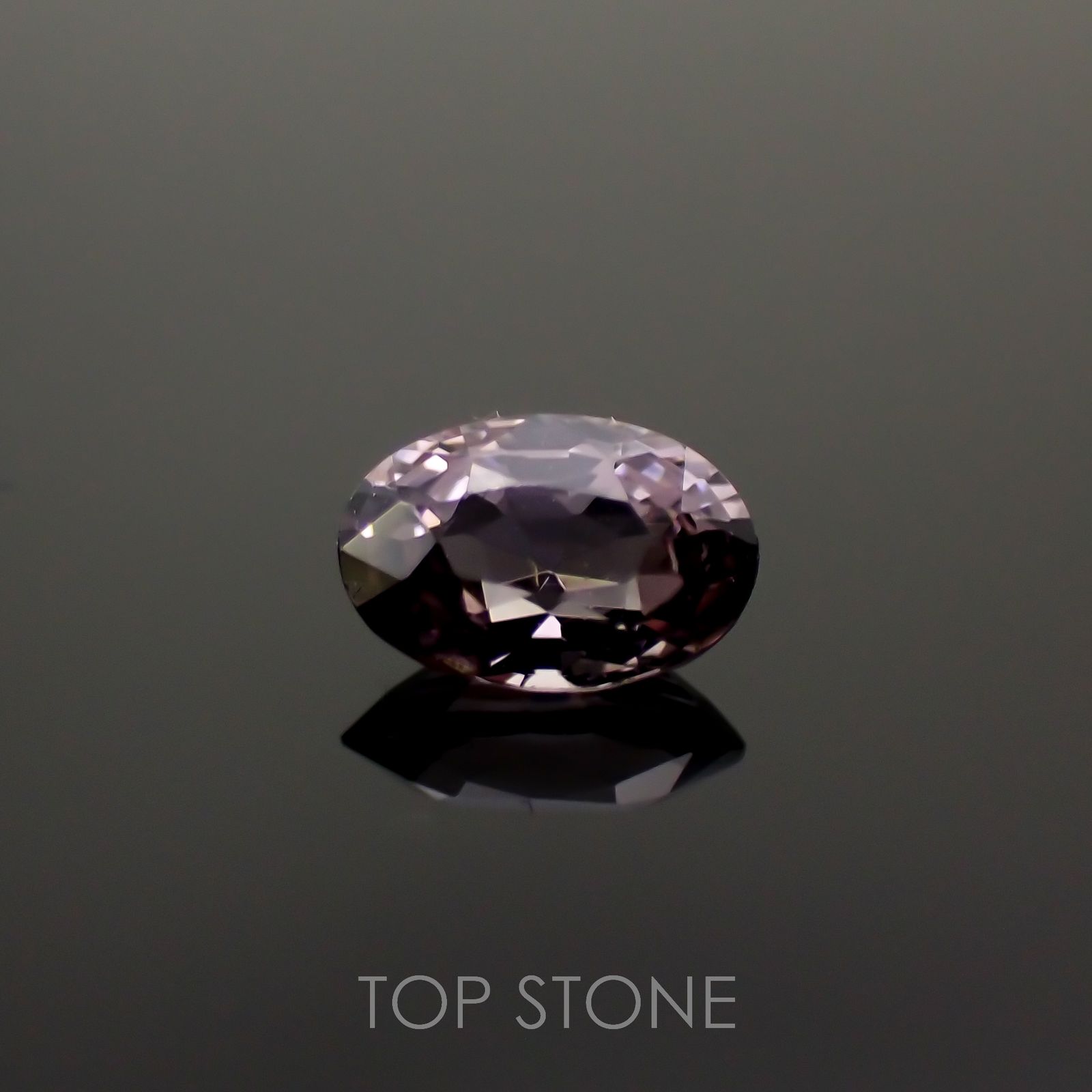 バイオレットスピネル(宝石名スピネル)ビルマ産 0.52ct 識別済[221018399]6.1x4mm前後