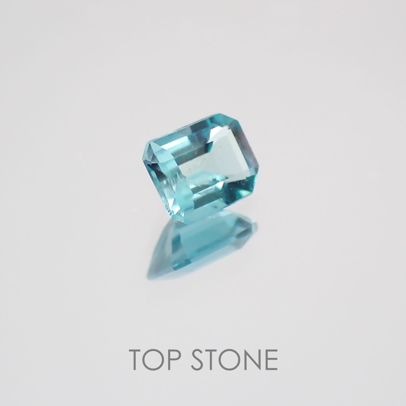 グランディディエライト マダガスカル産 ルース 0.14ct[21029839]3.6×2.8mm前後
