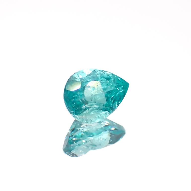 パライバトルマリン(宝石名トルマリン/別名パライバ・トルマリン)ブラジル・キントス鉱山産 0.246ct ソ付(宝貴協)[221018737]4.6x3.4mm前後