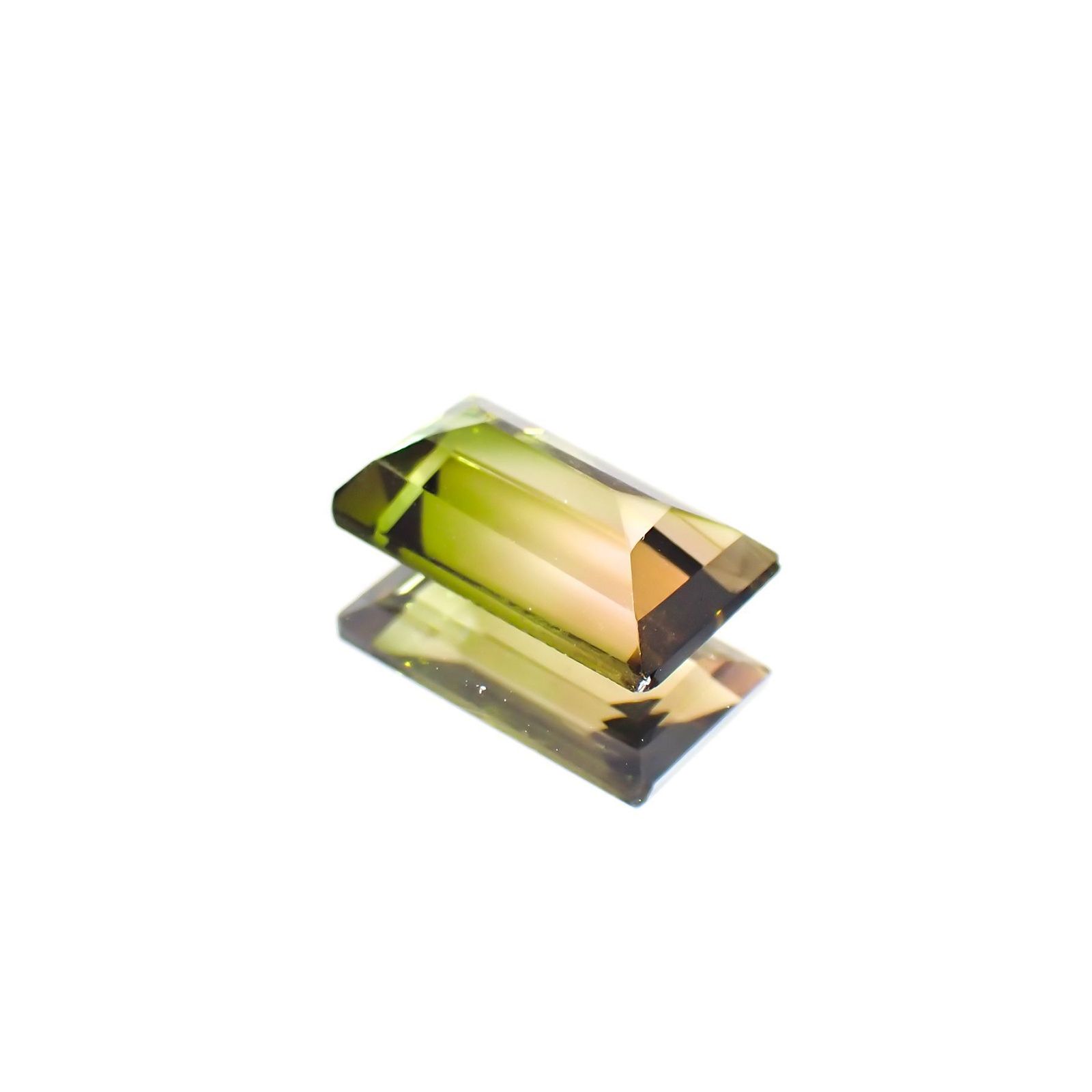 パーティカラートルマリン(宝石名パーティカラード・トルマリン)ブラジル産 1.437ct ソ付(彩珠)[231124213]9.2x5.3mm前後