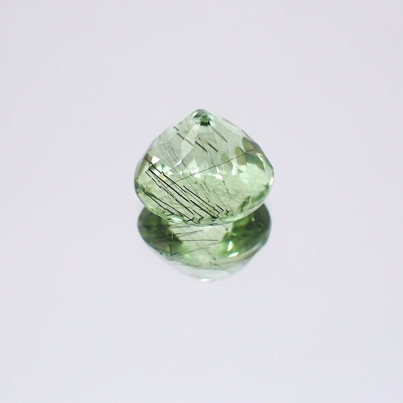 ルドウィジャイトインペリドット(宝石名ルドウィジャイトインペリドット)パキスタン産 2.16ct 識別済[231224377]7.7x7.7mm前後