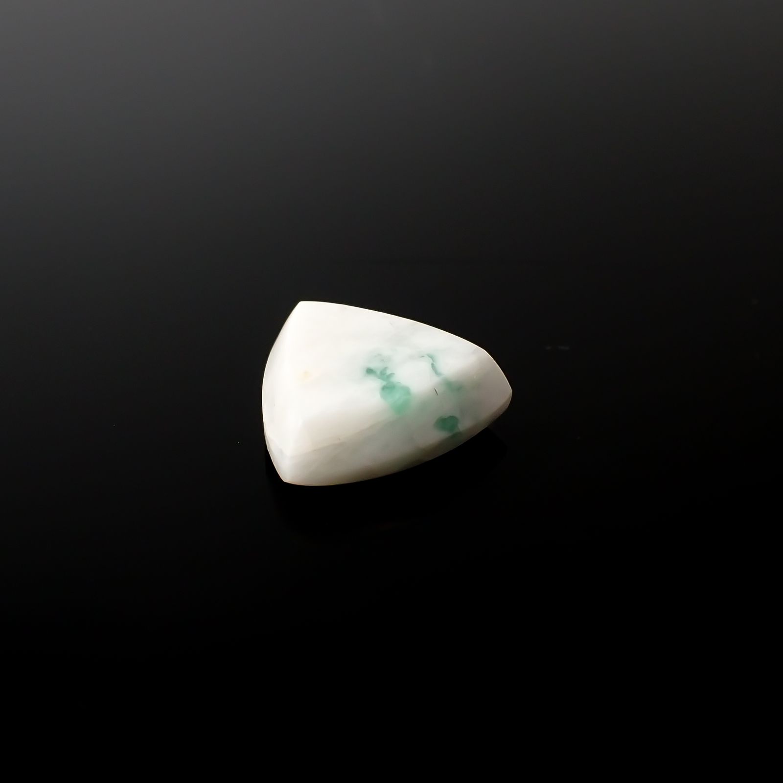 マトリックスエメラルド(エメラルドインクォーツ/フェルドスパー) ブラジル産 5.50ct[240326501]12.7x12.7mm前後