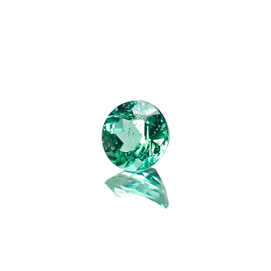 パライバトルマリン ブラジル・キントス鉱山産 0.18ct [241229542]3.5x3.5mm前後