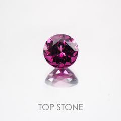 グレープガーネット(宝石名ガーネット) ブラジル産 0.98ct 識別済[21059689]5.7×5.7mm前後