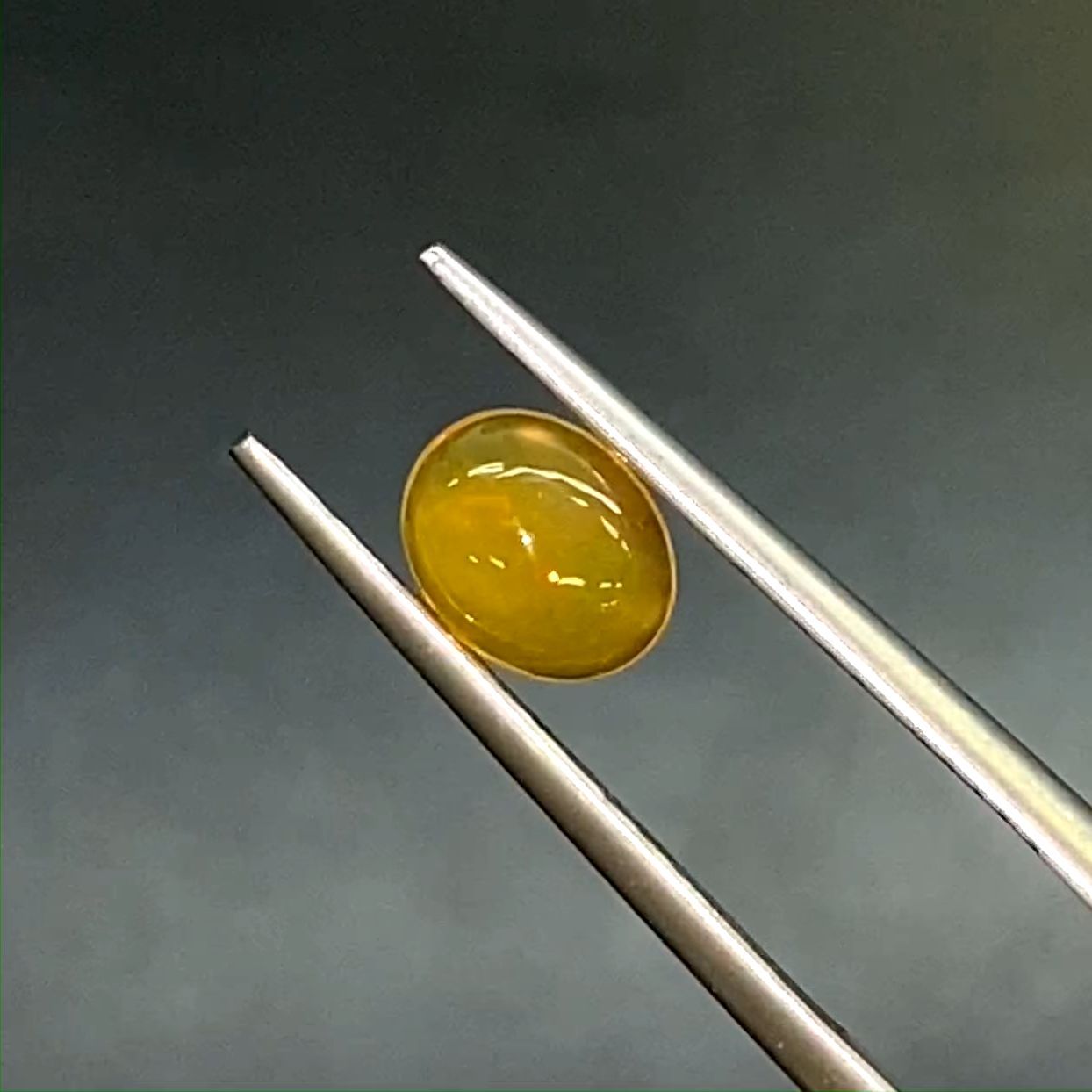 ファイヤーオパール(宝石名ファイヤー・オパール) メキシコ産 0.53ct