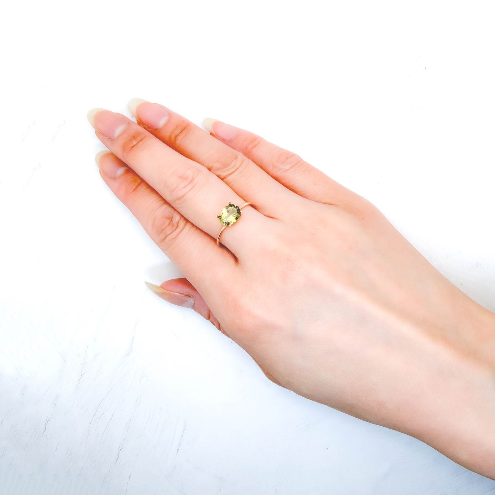 マリガーネット マリ共和国産 1.17ct / 7.8x5.9mm前後 [260732540]