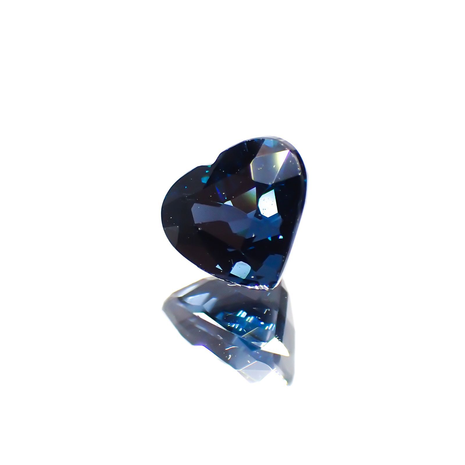 コバルトブルースピネル(宝石名ブルー・スピネル)スリランカ産 1.155ct ソ付(日独)[220113829]5.7x6.51mm前後