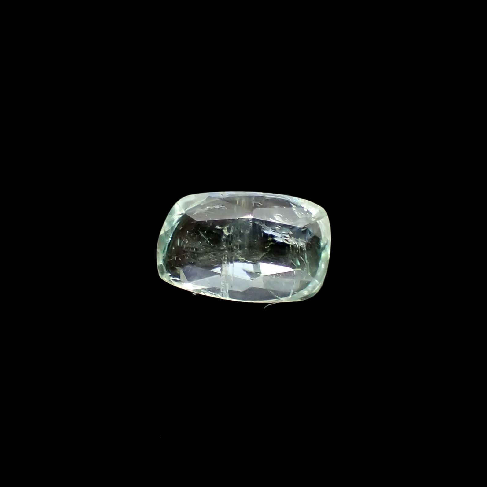 ◇ローズカット◇バナジウムコーネルピン(宝石名コーネルピン)タンザニア・タンガ州産 0.82ct 識別済[220115555]7.2x4.5mm前後