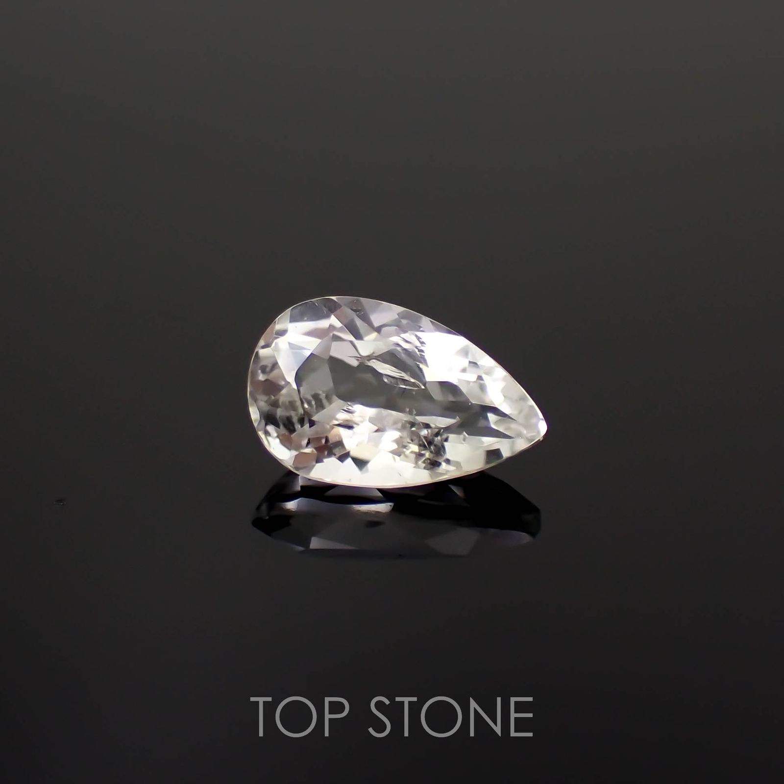 オリゴクレース(宝石名オリゴクレース)ブラジル産 1.05ct 識別済[221219443]8.9x5.6mm前後