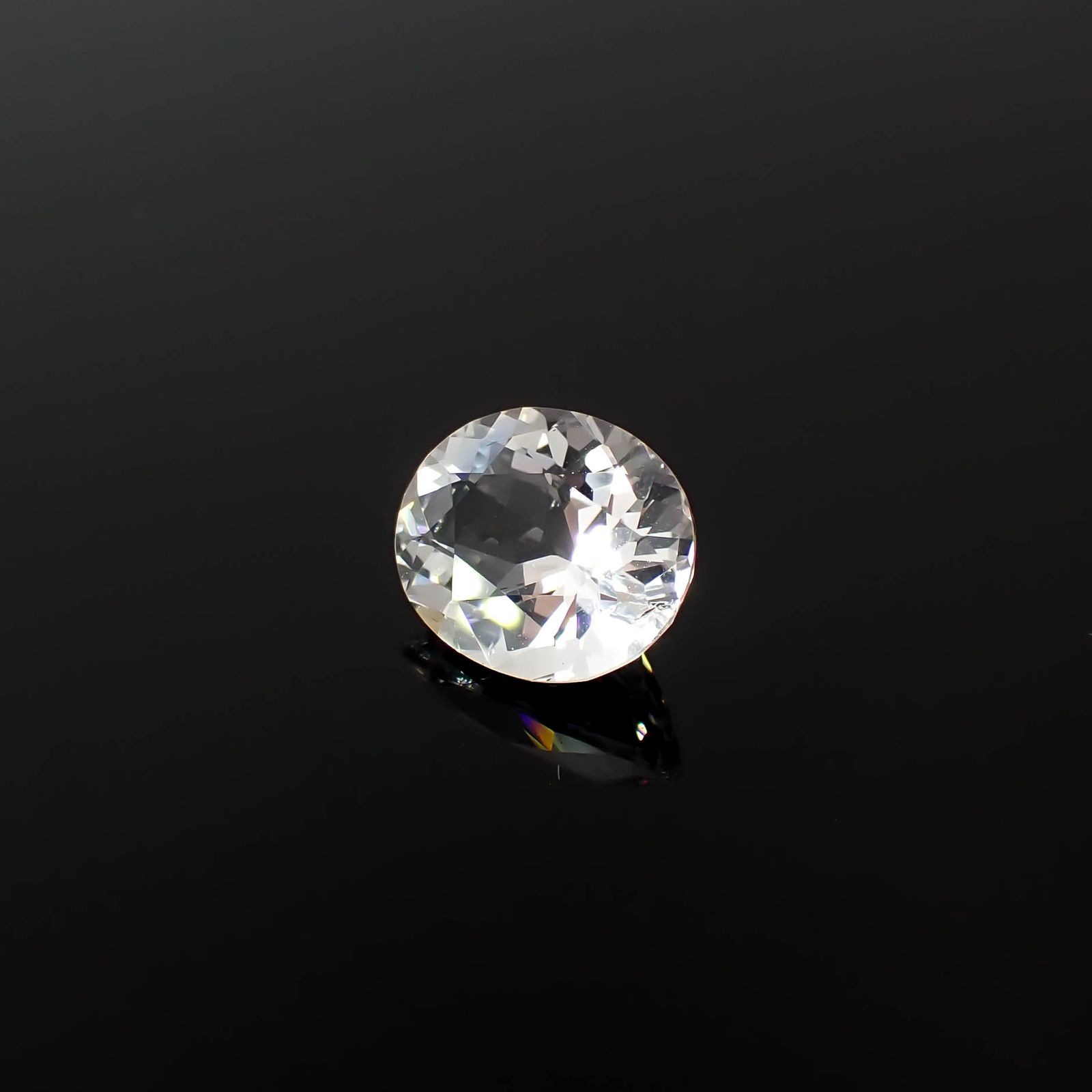オーソクレース(宝石名ホワイト・オーソクレース)マダガスカル産 3.46ct 識別済[240628000]11.5x9.4mm前後