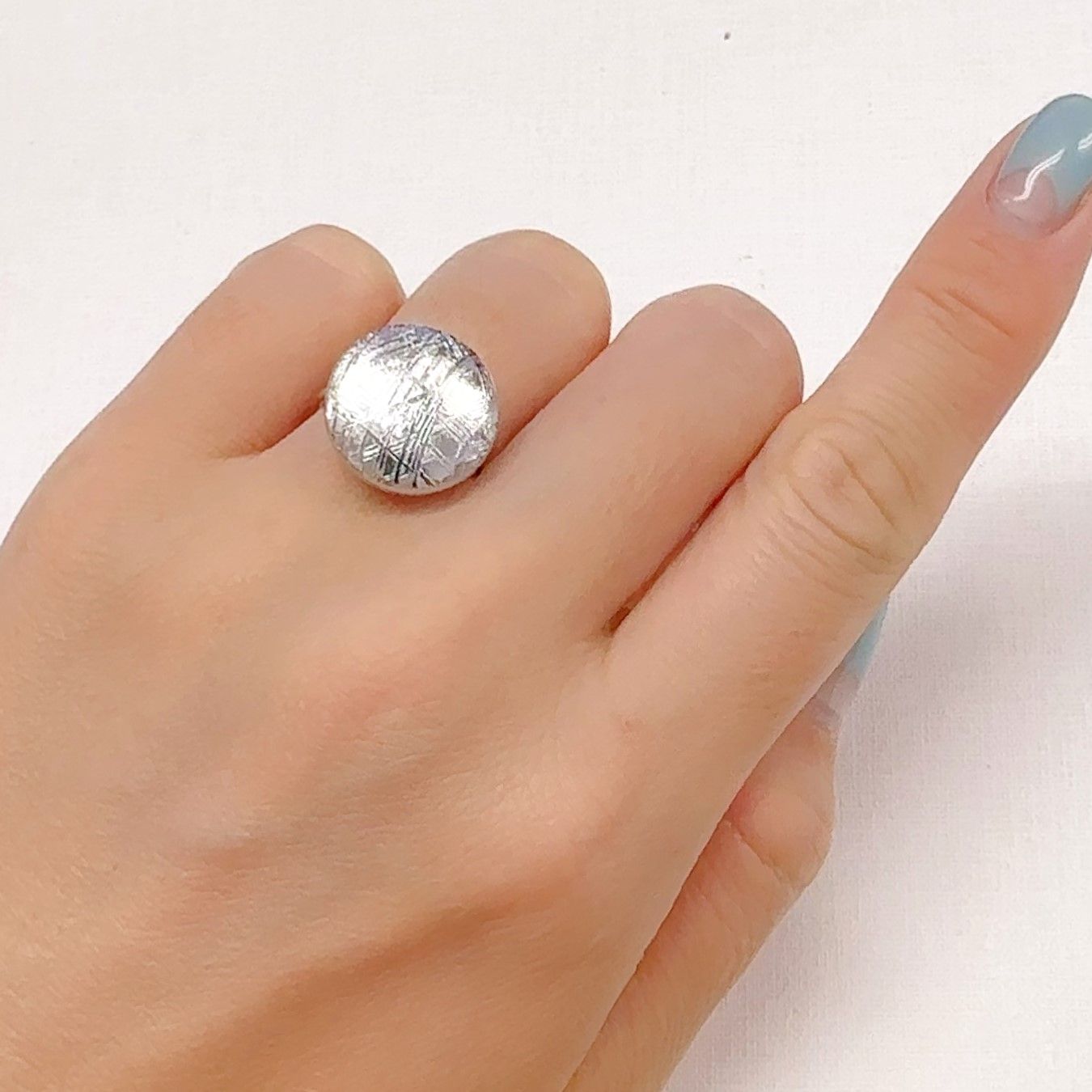 ムオニナルスタ隕石 発見地:スウェーデン 17.85ct[240125749]15.4x15.4mm前後