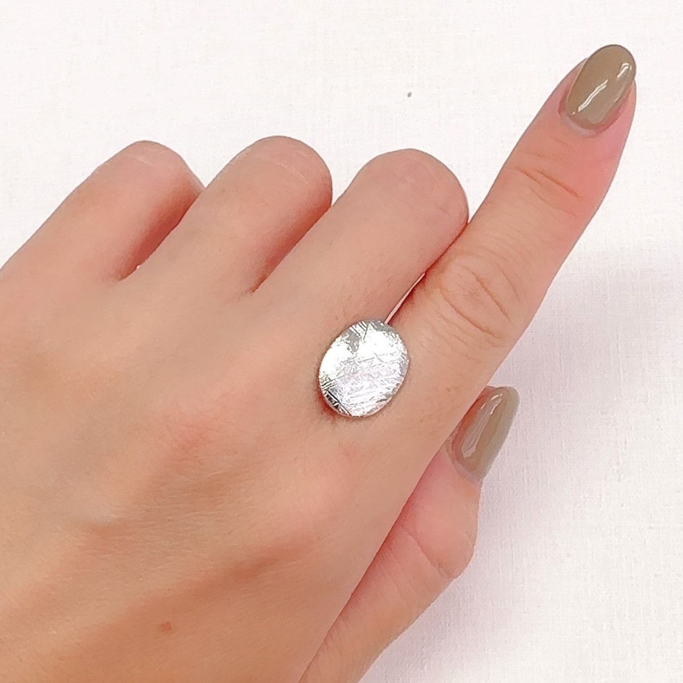 ムオニナルスタ隕石 発見地:スウェーデン 10.43ct[240125765]15x11.8mm前後