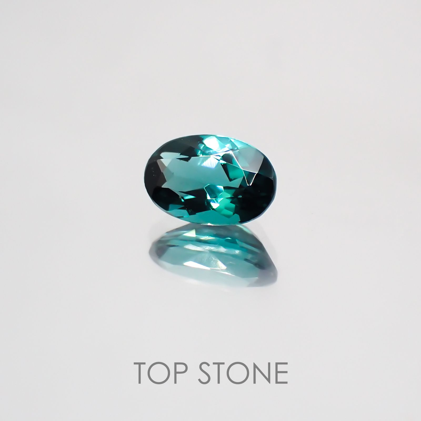 ブルートルマリン ブラジル産 ルース 0.45ct[21049725]6.1×4.1mm前後