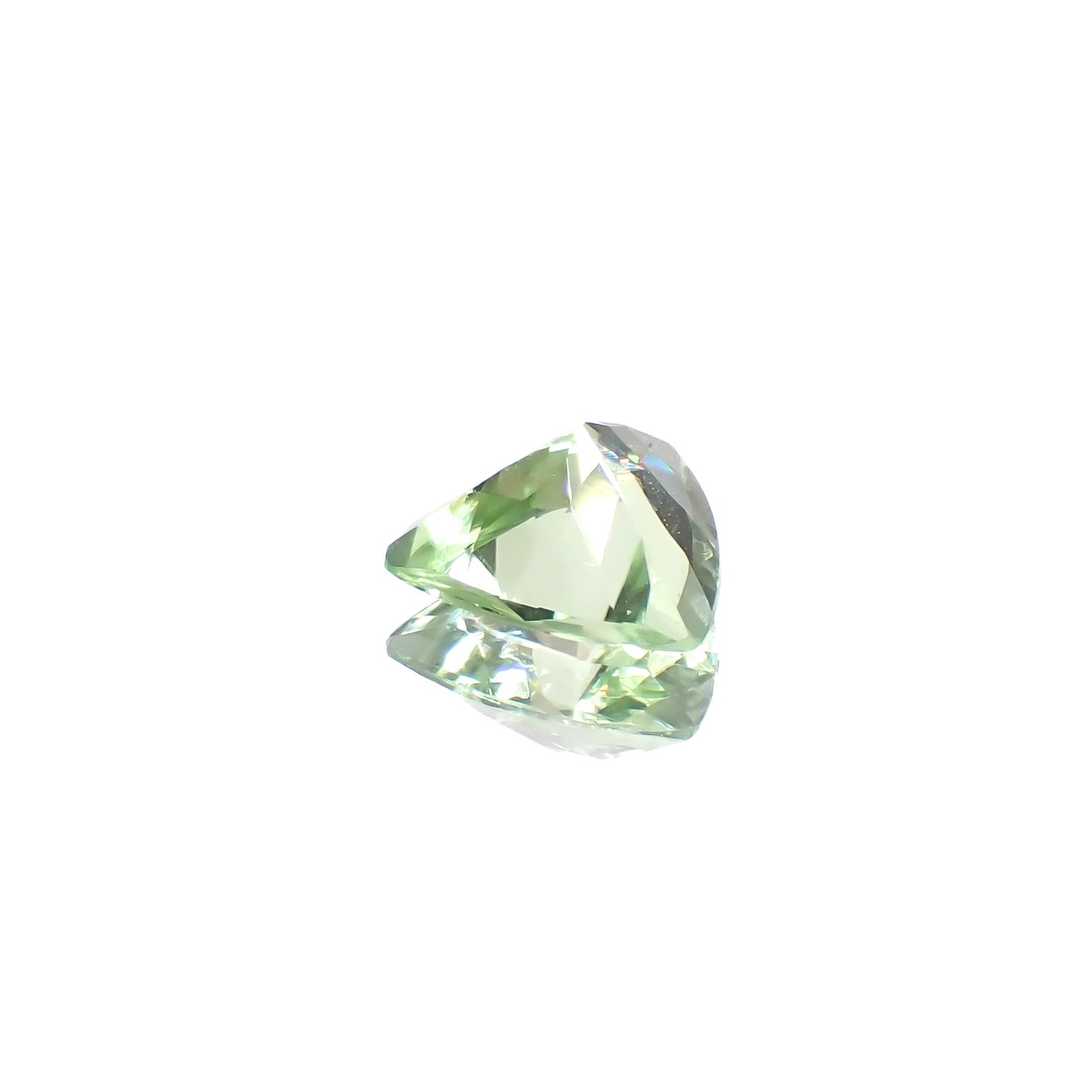 ミントペリドット パキスタン/ノルウェー産 0.86ct[240728558]6.8x7.1mm前後