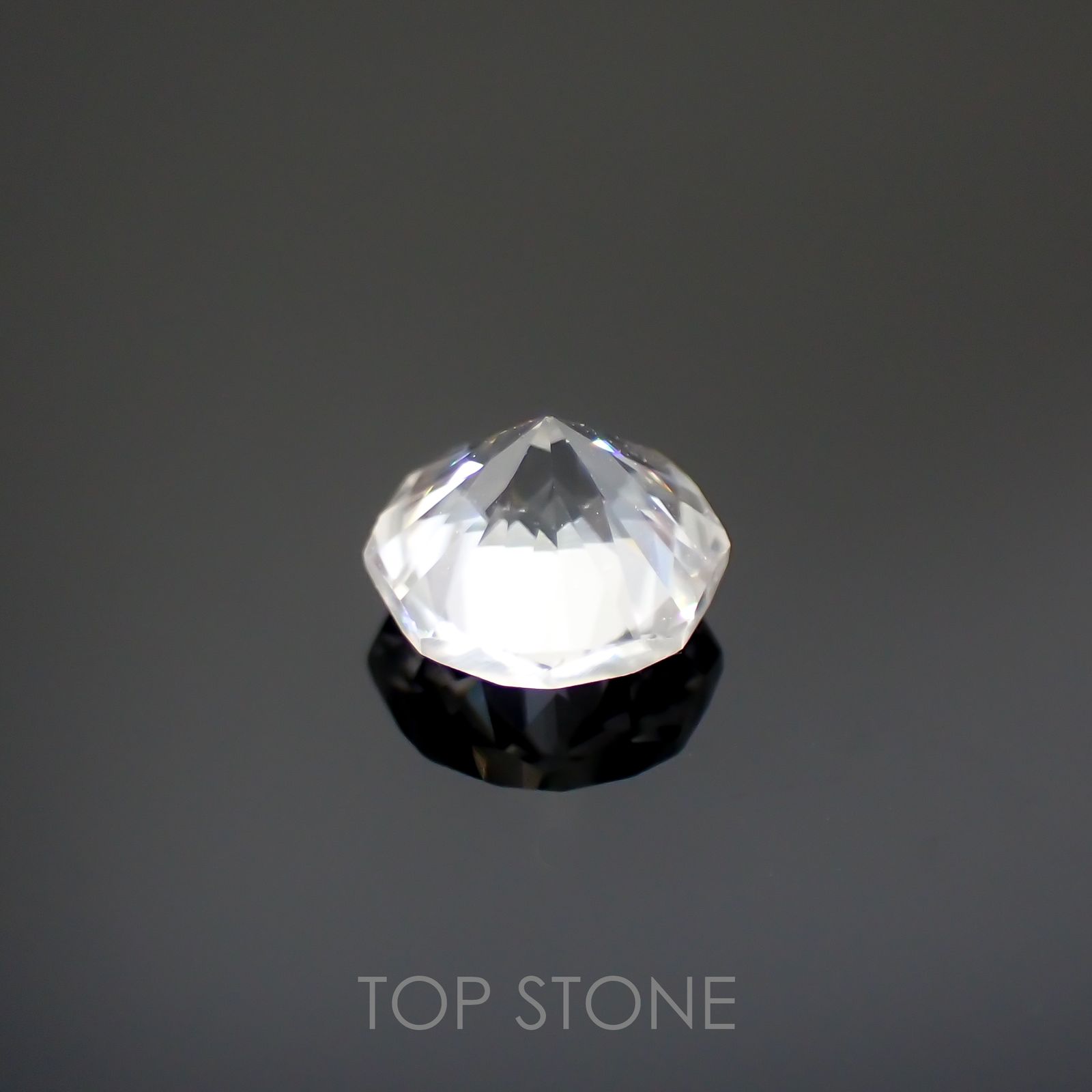 ◇オクタゴンカット◇カラーレスジルコン(宝石名ホワイト・ジルコン)スリランカ/カンボジア産 0.92ct 識別済[220114289]5x5mm前後