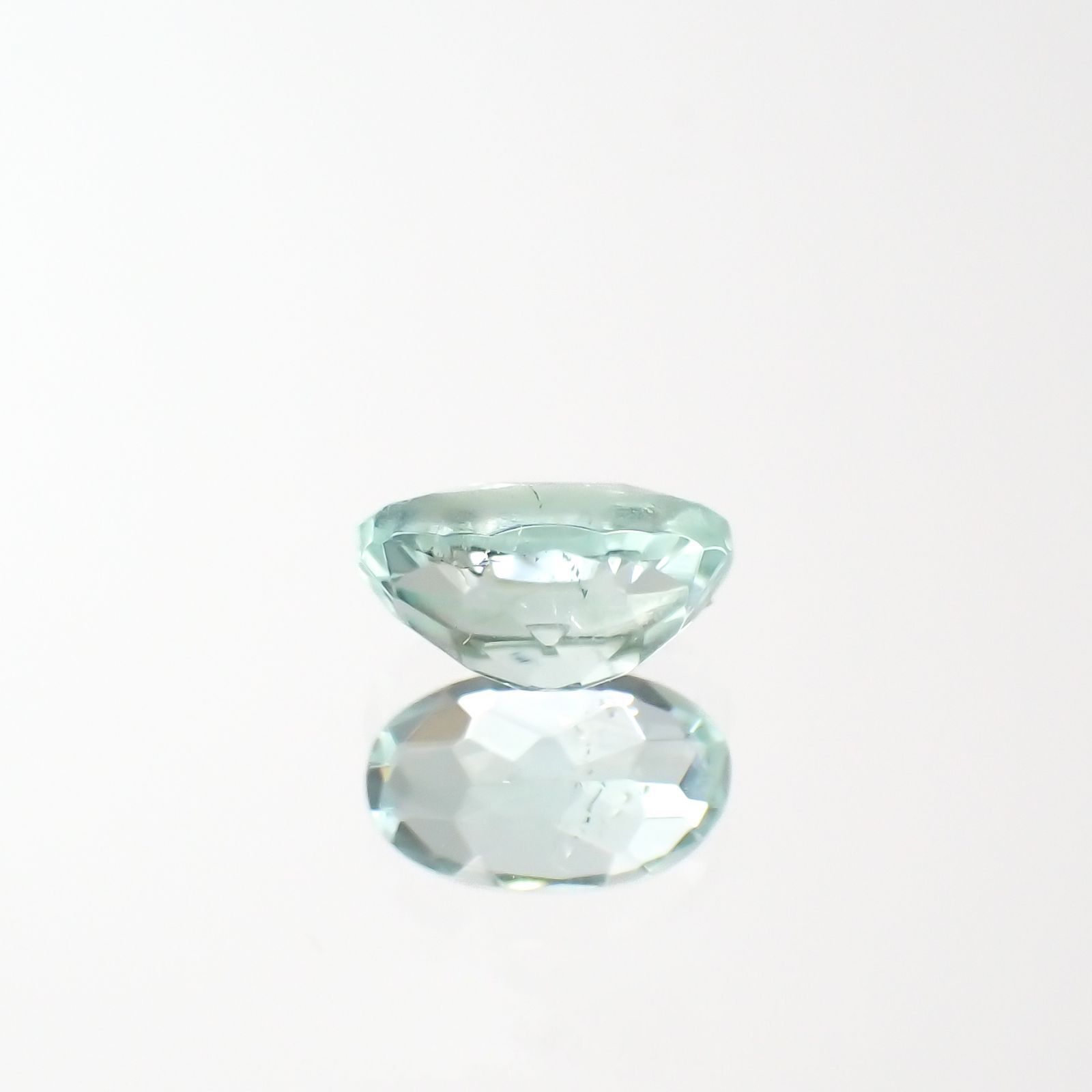 パライバトルマリン モザンビーク産 0.30ct[230220374]5.1x3.1mm前後