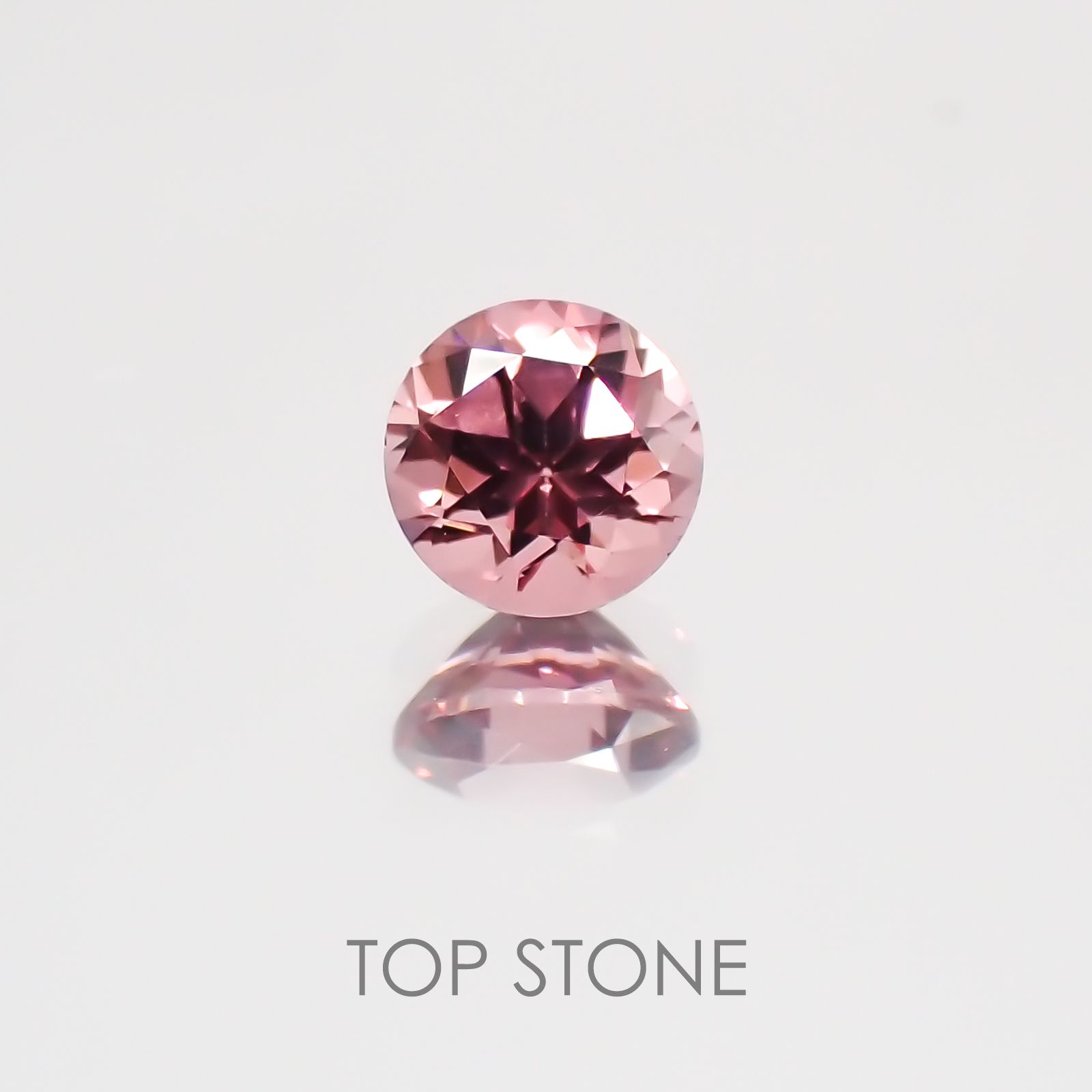 マラヤガーネット タンザニア産 ルース 0.23ct[21059380]3.6×3.6mm前後