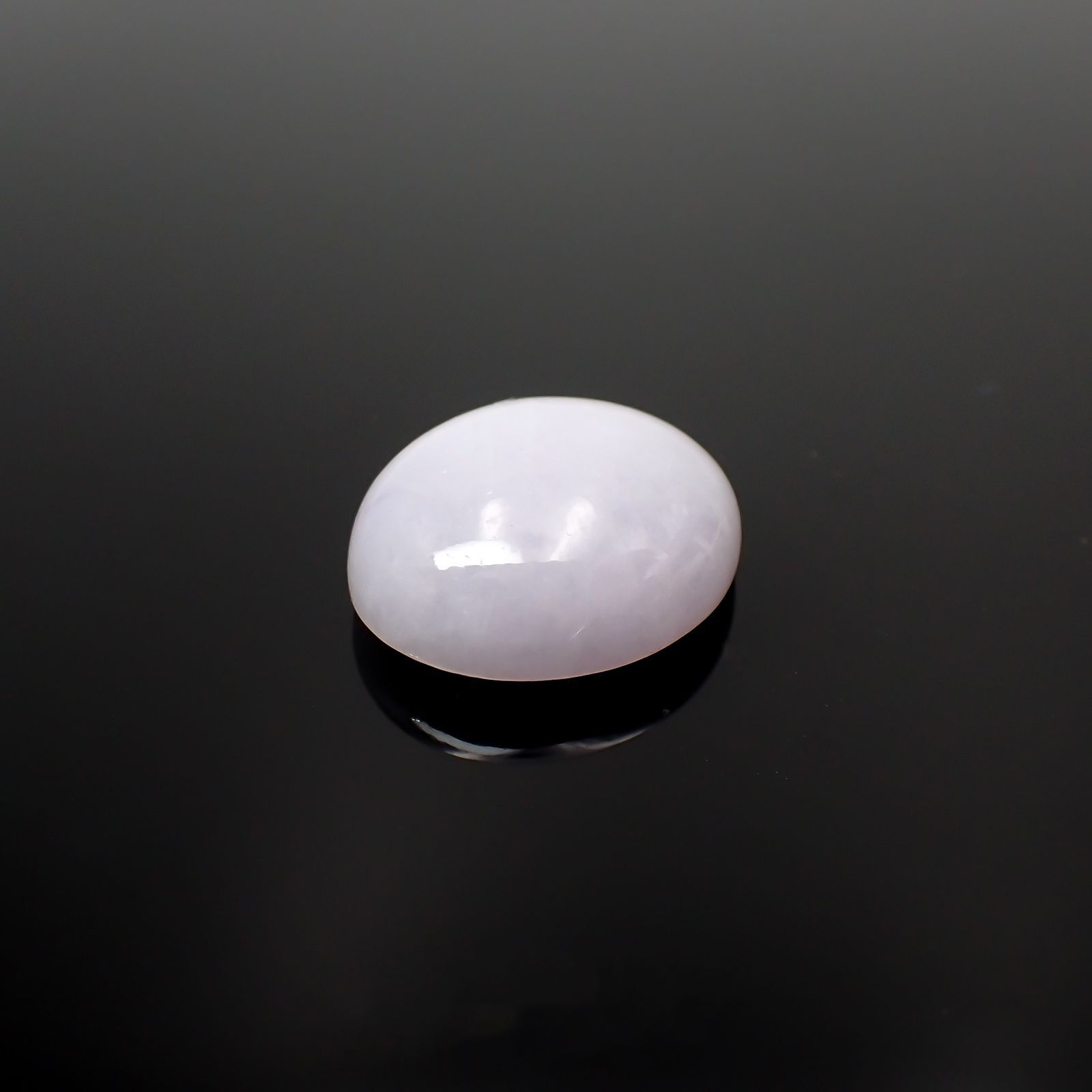 ラベンダー翡翠 ビルマ産 9.22ct[221219374]14.2x12.1mm前後