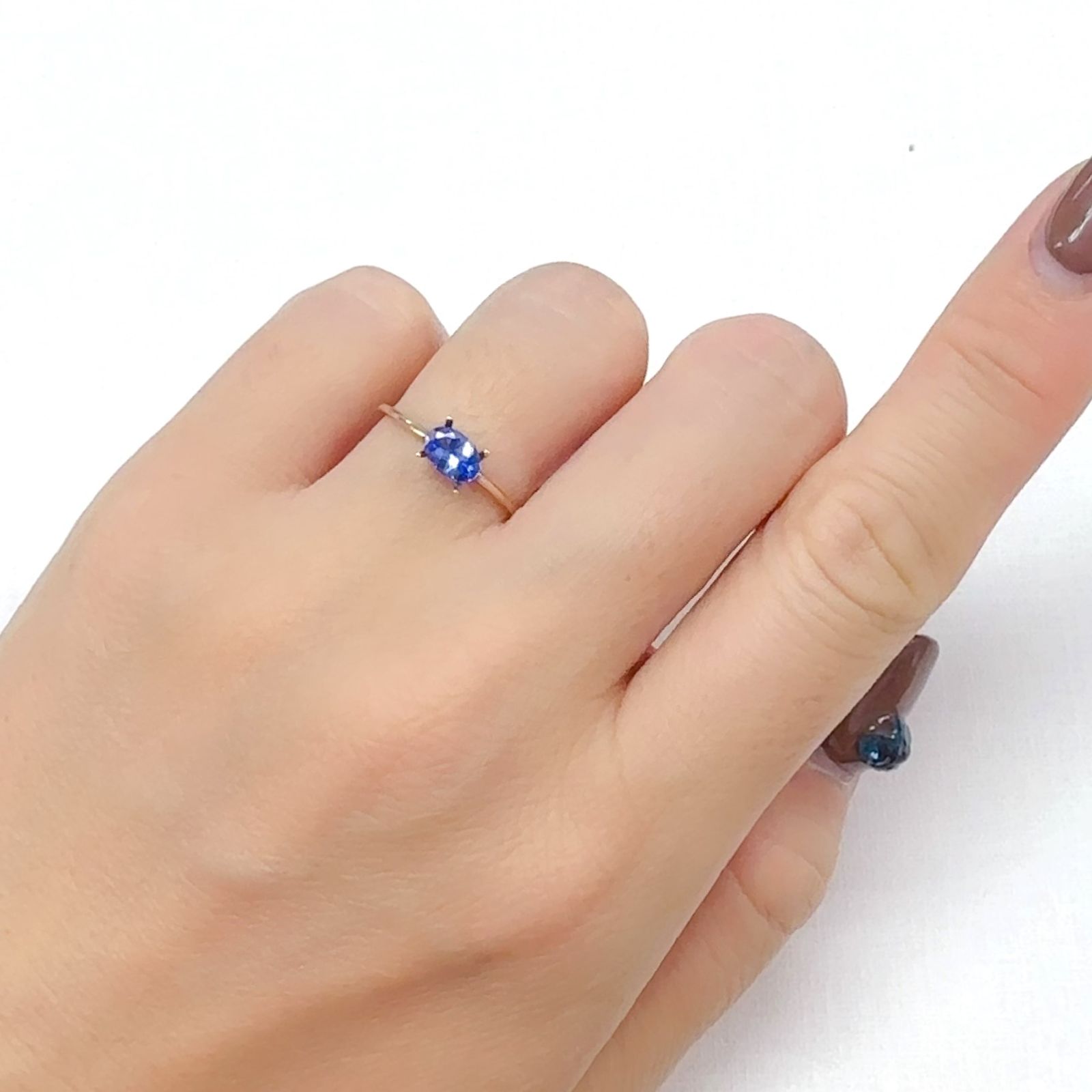 タンザナイト(宝石名タンザナイト)タンザニア産 0.46ct 識別済[240627890]6x4.1mm前後