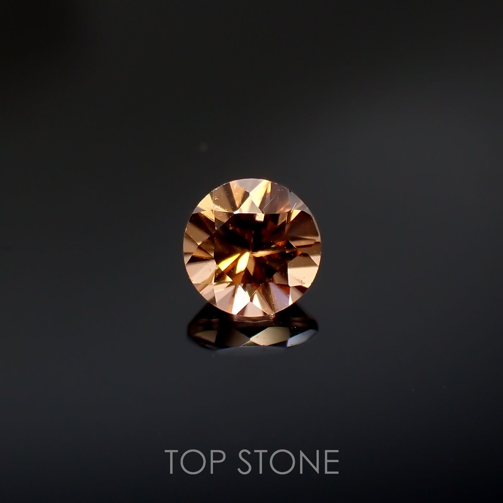 ライトピンクジルコン(宝石名ジルコン)スリランカ/カンボジア産 0.41ct 識別済[220716988]4.1x4mm前後