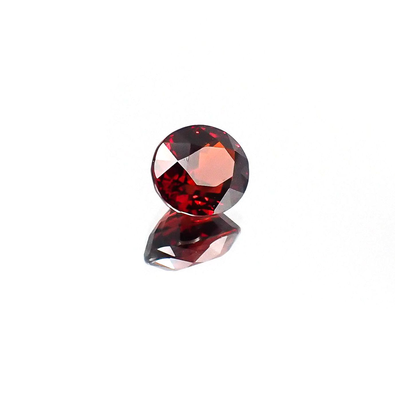 スペサルティンアルマンディンガーネット(宝石名スペサルティン アルマンディン・ガーネット)マダガスカル産 1.76ct 識別済[231023853]7.1x6.1mm前後