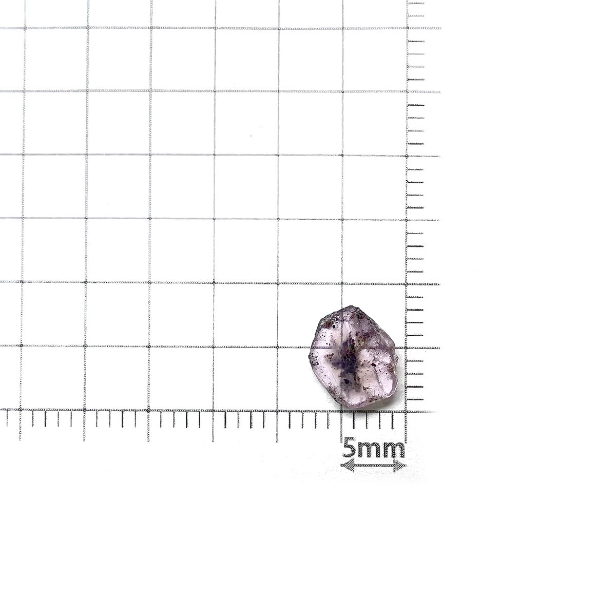 トラピッチェピンクサファイア(宝石名ピンク・サファイア)パキスタン・カシミール地方産 0.81ct 識別済[231124068]7.8x6.3mm前後