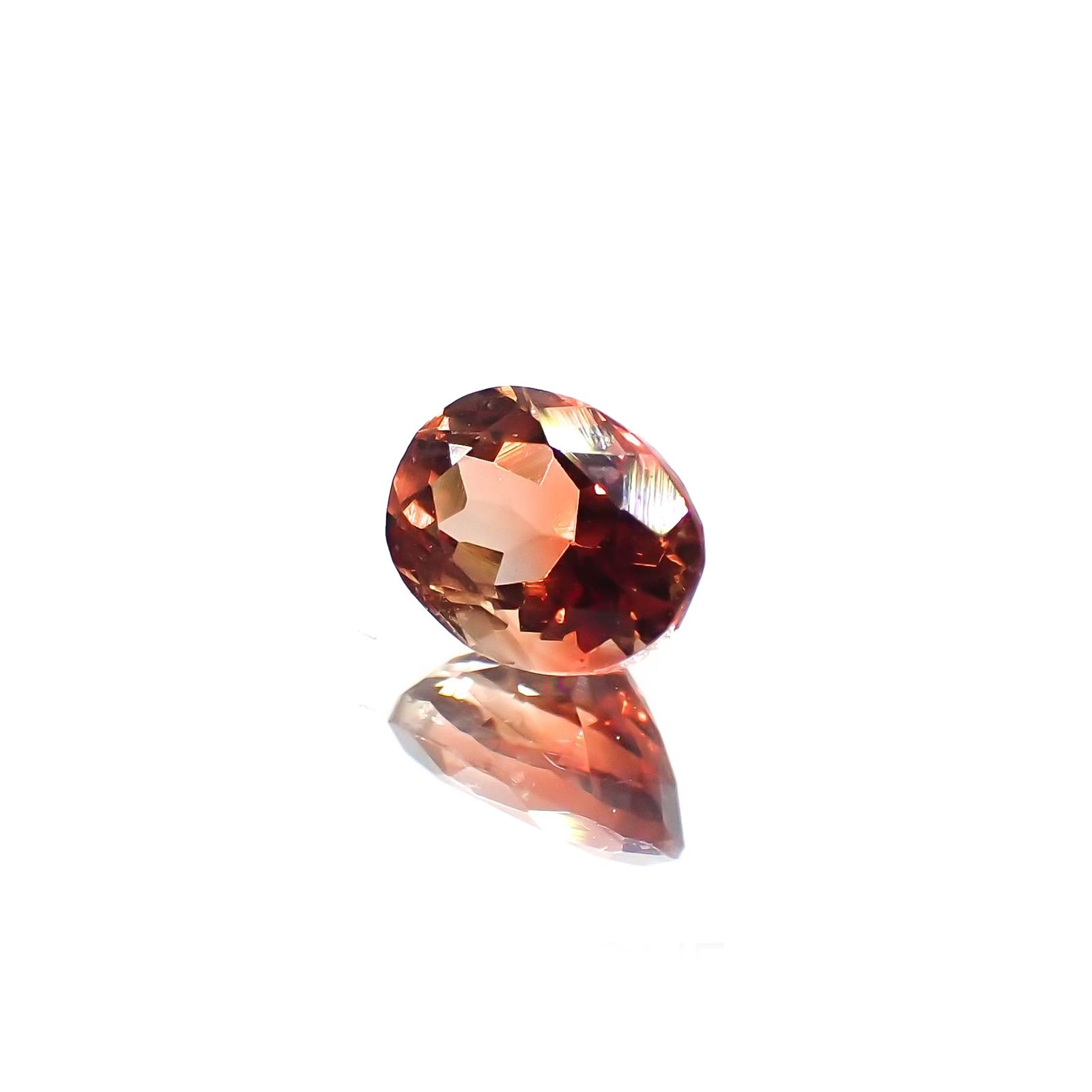アンデシン(宝石名アンデシン)チベット産 識別済 0.71ct / 6.4x5mm前後 [220115258]
