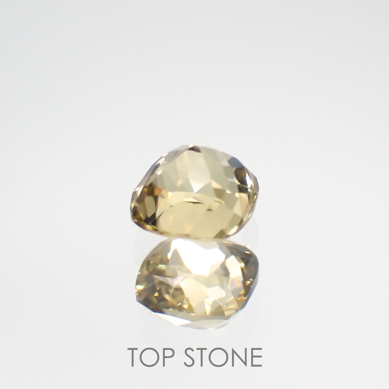 シンハライト スリランカ産 ルース 0.44ct[210910701]4.2×4.1mm前後