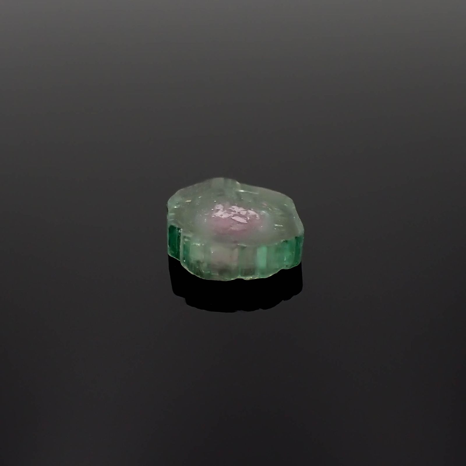 ウォーターメロントルマリン 原石スライス コンゴ民主共和国産 2.25ct[230321309]9.6x8.3mm前後