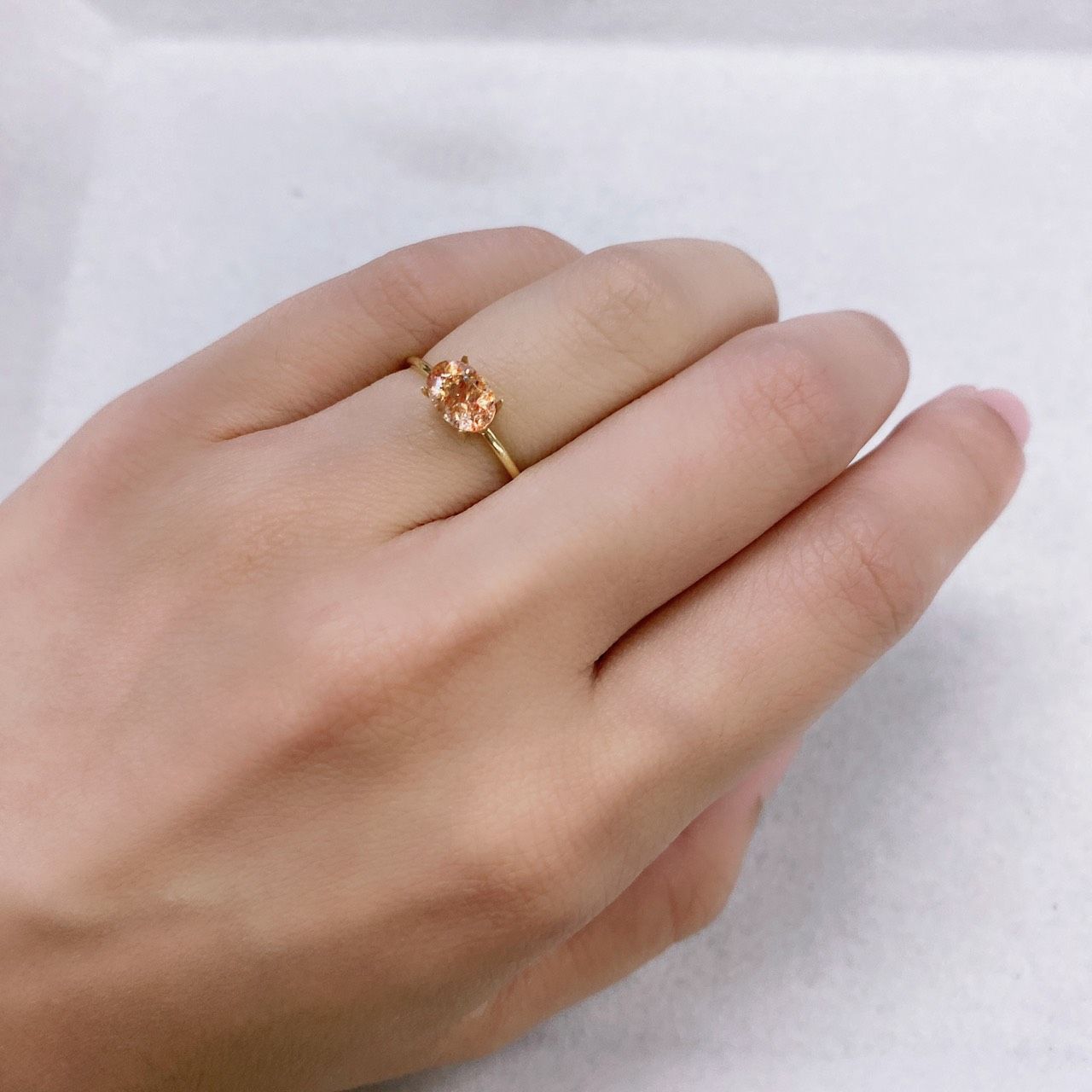 イリュージョンサンストーン タンザニア産 ルース 0.69ct[210812297]6.9×5mm前後