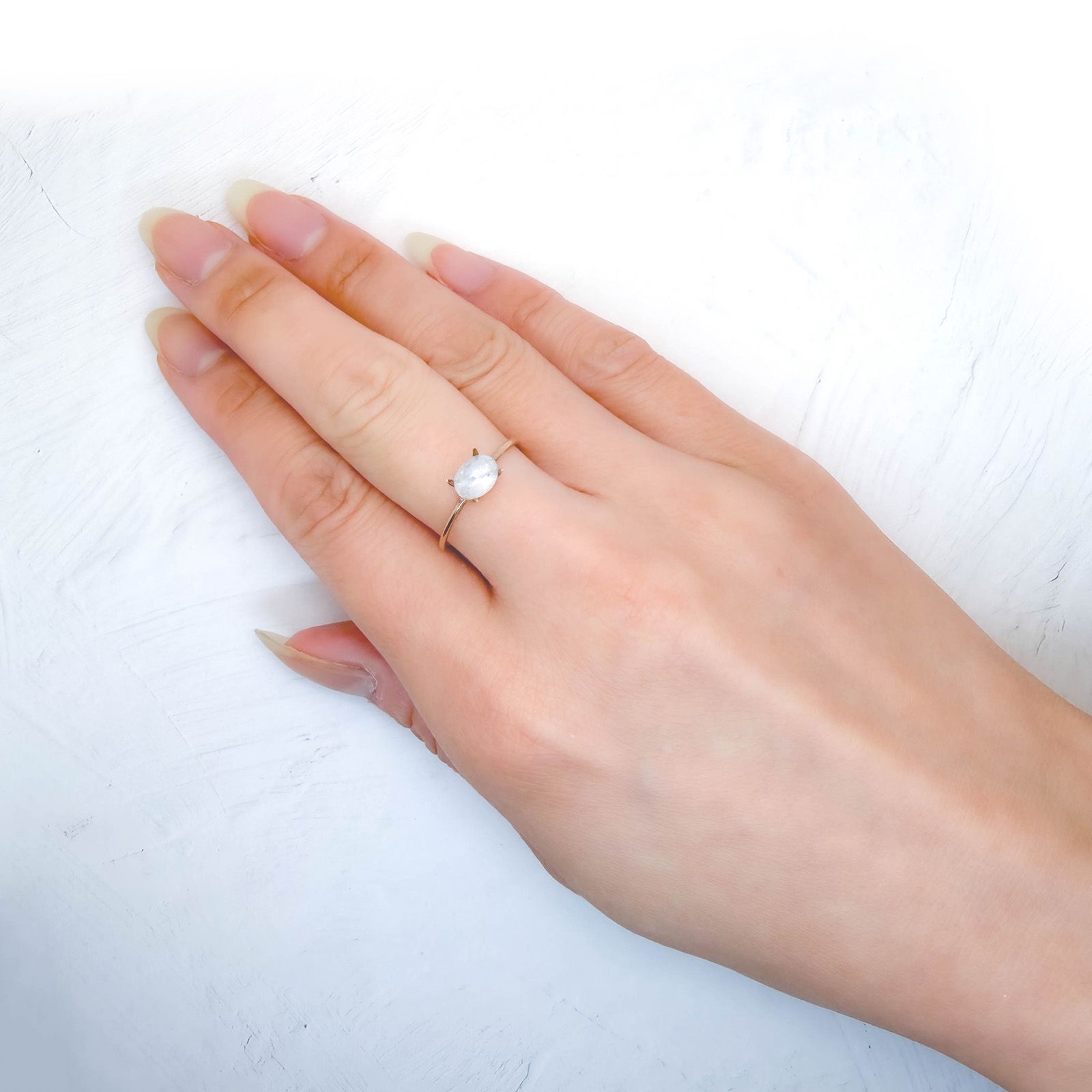 ジルコンキャッツアイ ビルマ産 1.27ct / 6.5x4.9mm前後 [260832878]