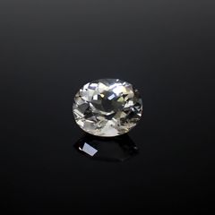 オーソクレース(宝石名ホワイト・オーソクレース)マダガスカル産 6.849ct ソ付(彩珠)[250530413]13.8x12.1mm前後