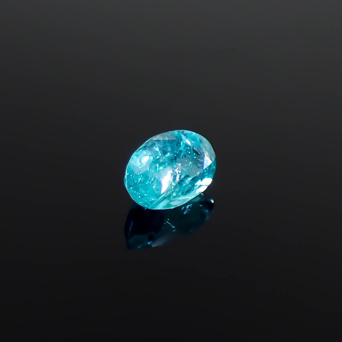 パライバトルマリン ブラジル産 0.19ct [250931074]4.4x2.9mm前後