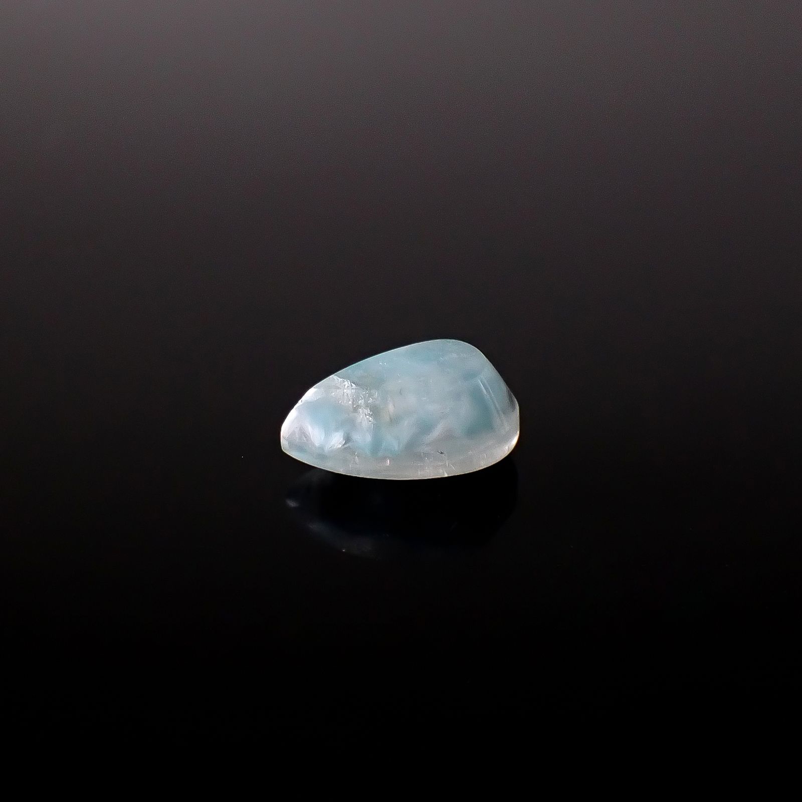 パライバクォーツ ブラジル産 3.09ct / 11.7x7.4mm前後 [260331863]